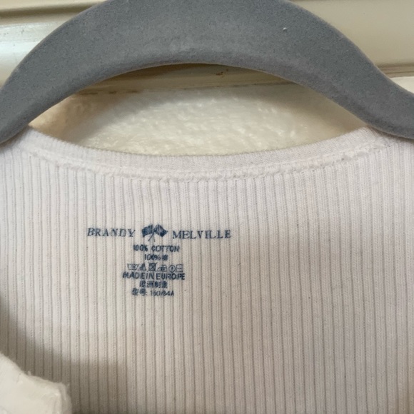 Brandy Melville Button Down Long Sleeve Top - Picture 3 of 3